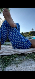 Veronica Maya feet photo thumbnail
