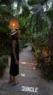 Nina Dobrev feet photo thumbnail