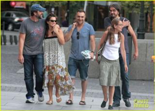 Penélope Cruz feet photo thumbnail