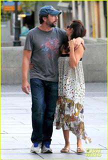 Penélope Cruz feet photo thumbnail