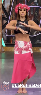 Tania Rincón feet photo thumbnail