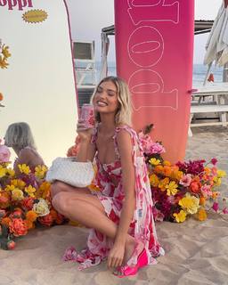 Elsa Hosk feet photo thumbnail