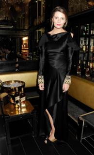 Mischa Barton feet photo thumbnail