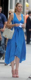 Blake Lively feet photo thumbnail