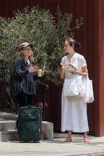 Emmy Rossum feet photo thumbnail