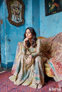 Kareena Kapoor feet photo thumbnail