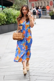 Myleene Klass feet photo thumbnail