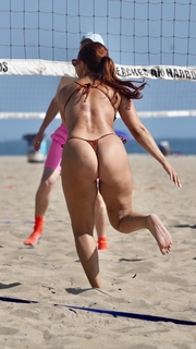 Francia Raisa feet photo thumbnail