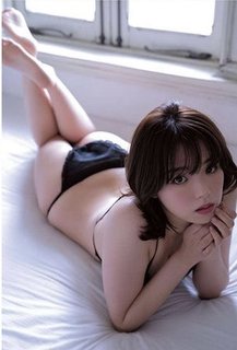 Ai Shinozaki feet photo thumbnail