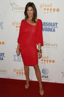 Cindy Crawford feet photo thumbnail