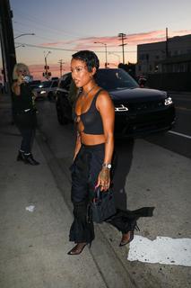 Karrueche Tran feet photo thumbnail
