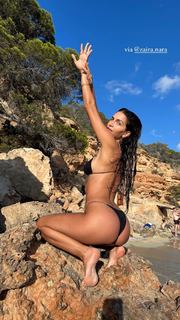 Zaira Nara feet photo thumbnail