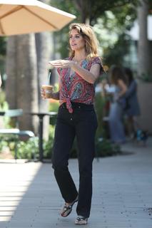 Penélope Cruz feet photo thumbnail
