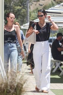 Jordana Brewster feet photo thumbnail