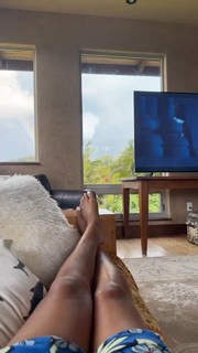 Lais Ribeiro feet photo thumbnail
