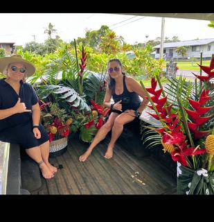 Tia Carrere feet photo thumbnail