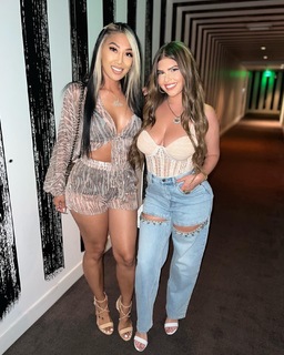 Chanel West Coast feet photo thumbnail
