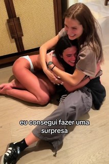 Bruna Marquezine feet photo thumbnail