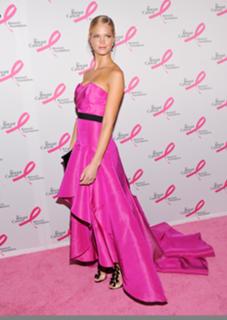 Erin Heatherton feet photo thumbnail