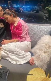 Kiara Advani feet photo thumbnail