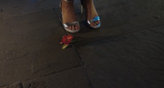 Jennifer Lawrence feet photo thumbnail