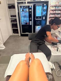 Ludovica Pagani feet photo thumbnail