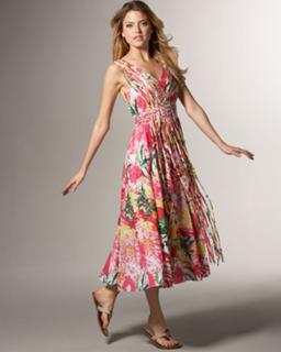 Martha Hunt feet photo thumbnail