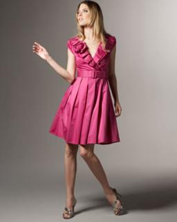 Martha Hunt feet photo thumbnail