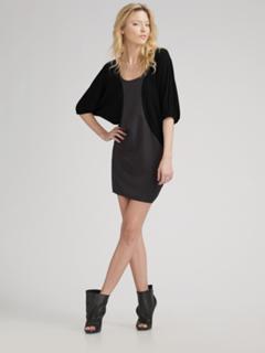 Martha Hunt feet photo thumbnail