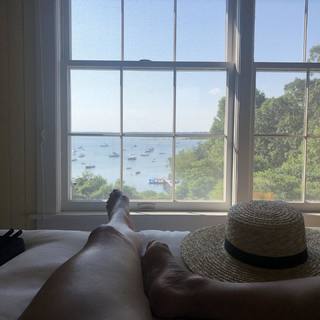 Kate Walsh feet photo thumbnail
