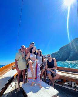 Larissa Manoela feet photo thumbnail