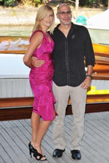 Charlize Theron feet photo thumbnail