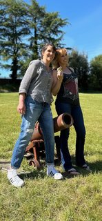 Kari Byron feet photo 1