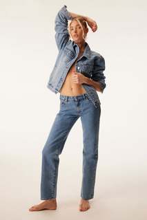 Elsa Hosk feet photo thumbnail