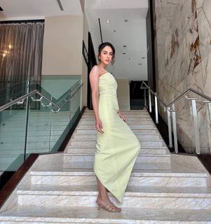 Rakul Preet Singh feet photo thumbnail