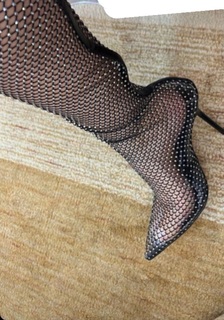 Karin Klemp feet photo thumbnail