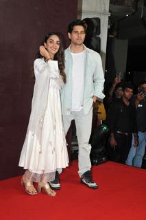 Kiara Advani feet photo thumbnail
