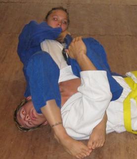 Ronda Rousey feet photo thumbnail