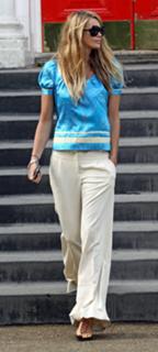 Elle Macpherson feet photo thumbnail