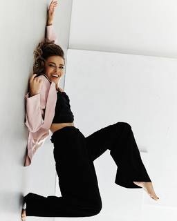 Edyta Herbus feet photo thumbnail