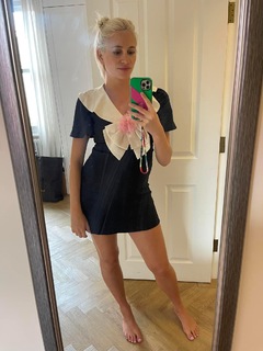 Pixie Lott feet photo thumbnail