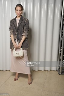 Dianna Agron feet photo 5