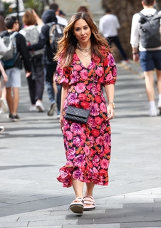 Myleene Klass feet photo thumbnail