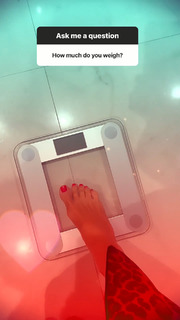 Heidi Klum feet photo thumbnail