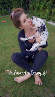 Amanda Cerny feet photo thumbnail