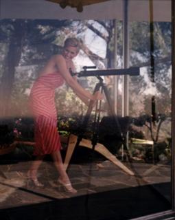 Natasha Henstridge feet photo thumbnail