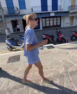 Marta Wierzbicka feet photo thumbnail