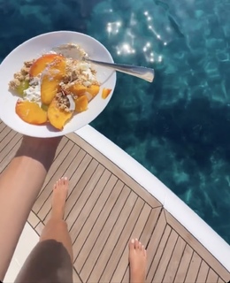 Marta Wierzbicka feet photo thumbnail