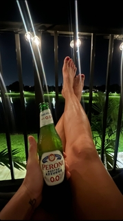 Karolina Kowalkiewicz feet photo thumbnail