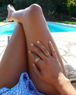 Sara Sampaio feet photo thumbnail